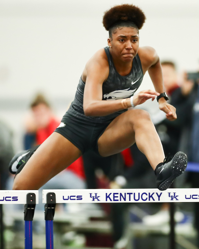 ANNIKA WILLIAMS.
Day one of Rod McCravy Memorial. 


Photo by Elliott Hess | UK Athletics