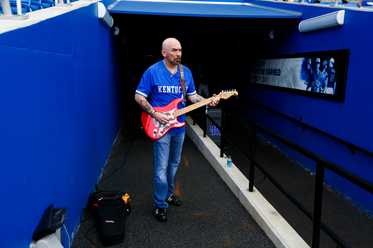 Bo Garrett.

Kentucky falls to Arkansas 5-2.