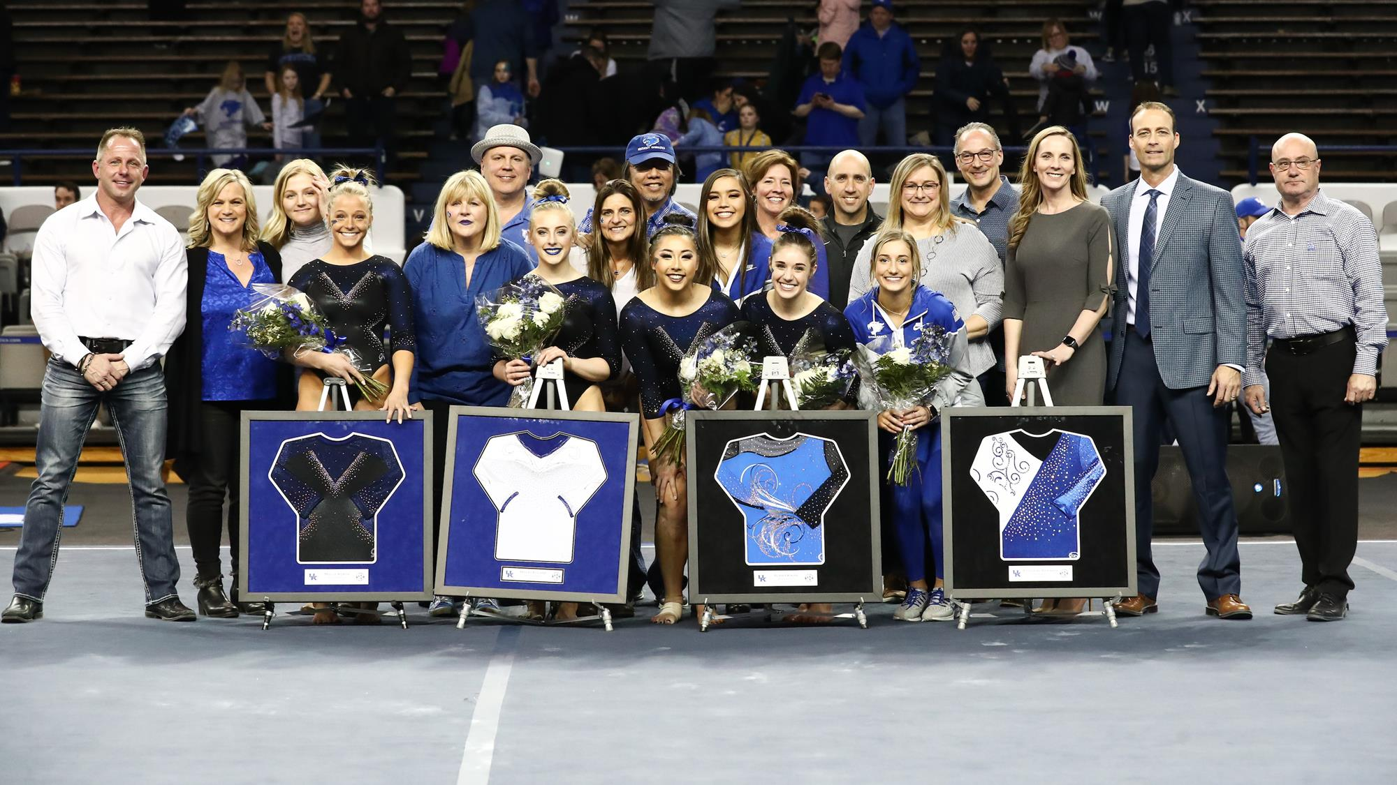 Four Cats Earn Event Titles, Kentucky Beats Illinois on Senior Night