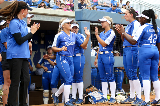 Lauren Johnson, Team.

Kentucky loses to Mississippi State 6-2.

Photo by Grace Bradley | UK Athletics