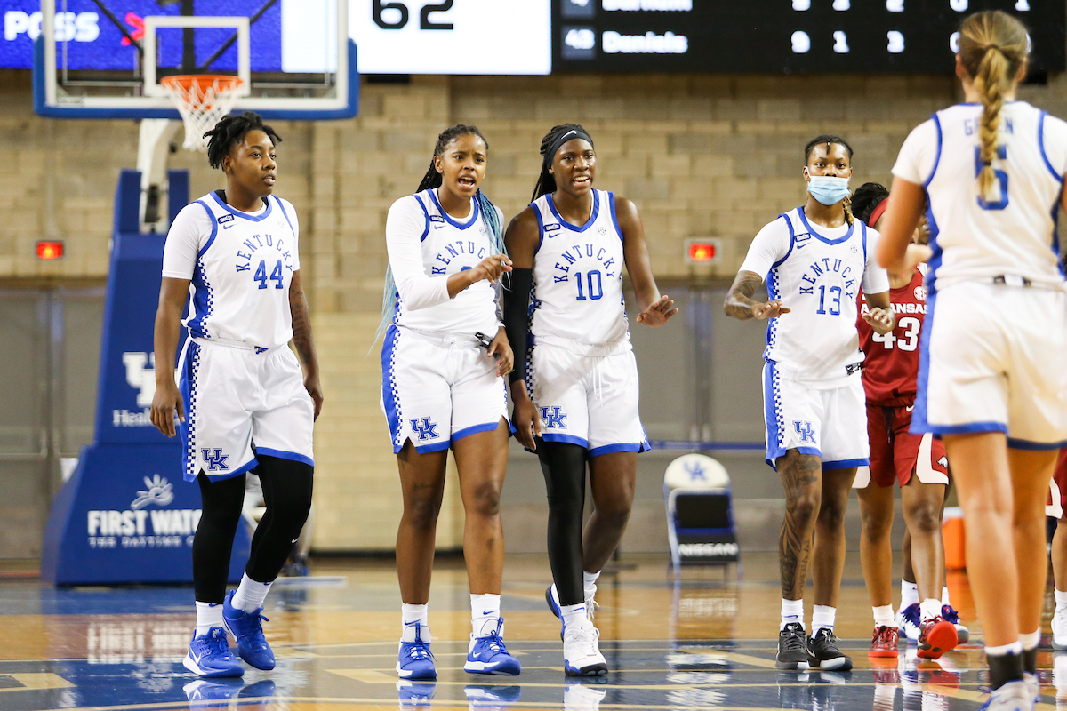 Dre’Una Edwards, KeKe McKinney, Rhyne Howard, and Jazmine Massengill.

Kentucky beats Arkansas 75-64.

Photo by Hannah Phillips | UK Athletics
