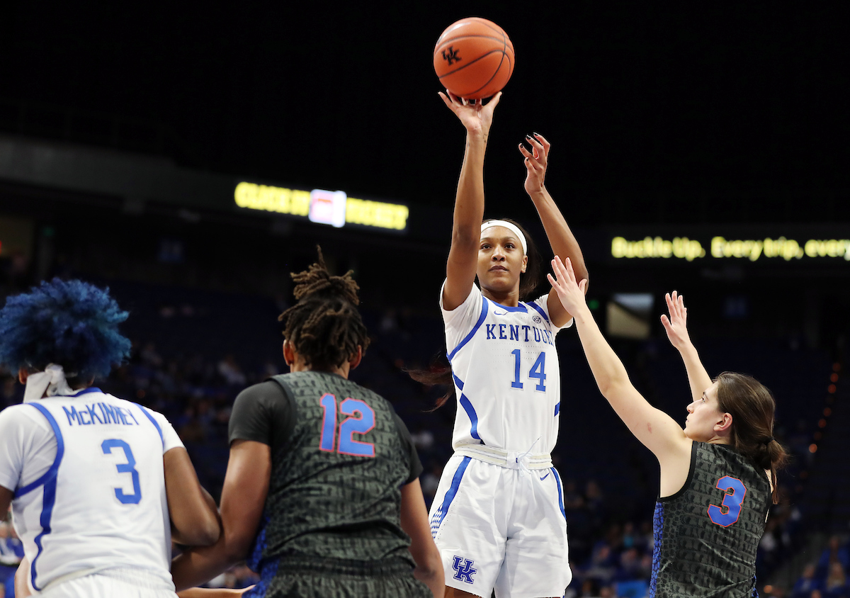 Tatyana Wyatt

The UK Women's Basketball team beat Florida 62-51. 

Photo by Britney Howard | UK Athletics