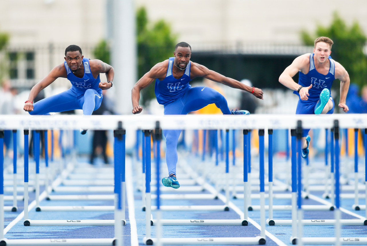 CALEB WILT. DANIEL ROBERTS. TAI BROWN.

UK Track and Field Senior Day

Photo by Isaac Janssen | UK Athletics