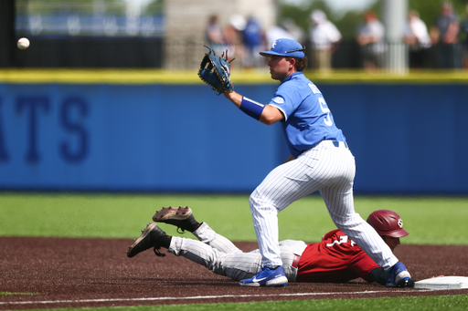 T.J. COLLETT.

Kentucky falls to South Carolina on Senior Day, 0-9.

Photo by Elliott Hess | UK Athletics