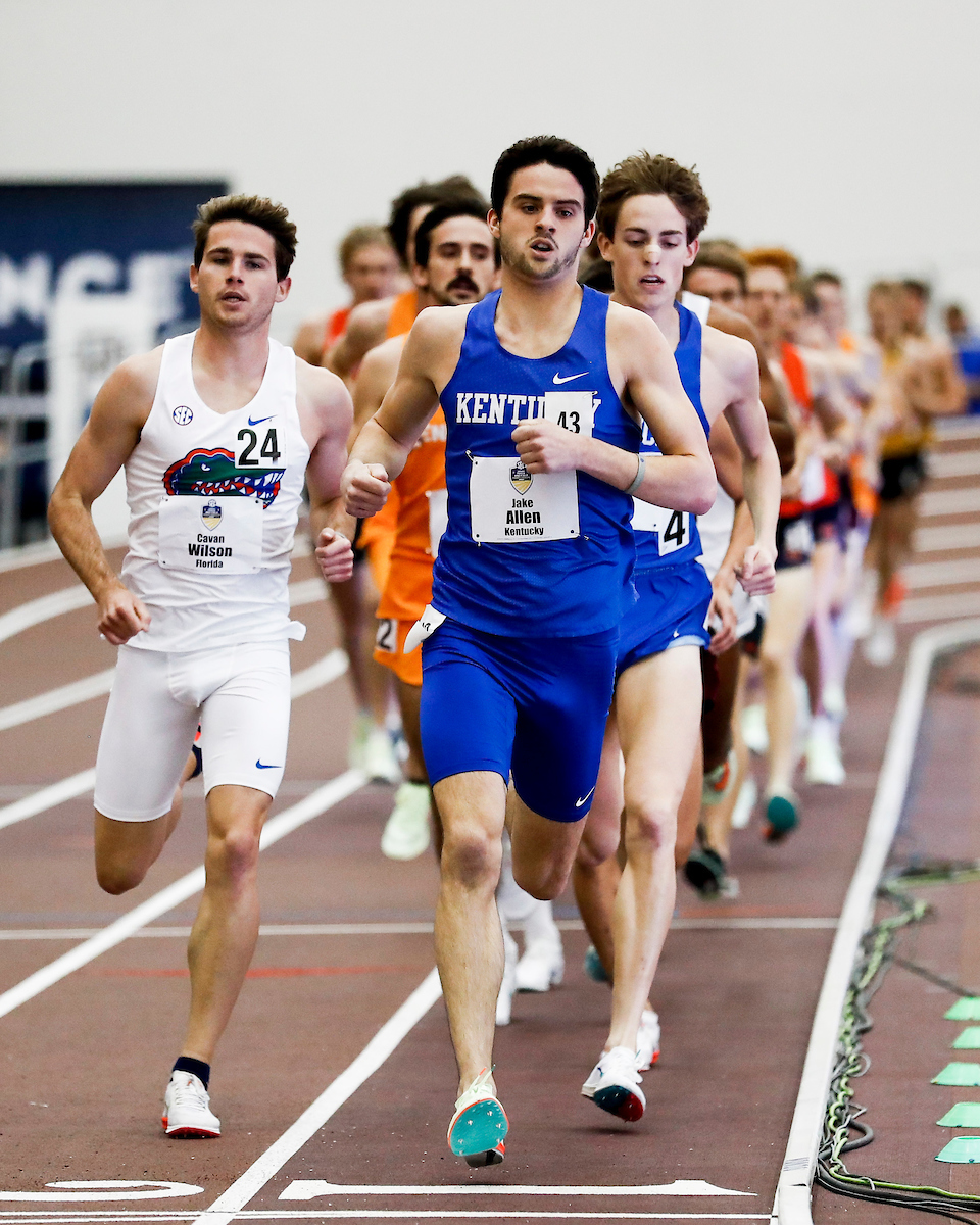 Jake Allen. Ethan Kern.

Day 2. SEC Indoor Championships.

Photos by Chet White | UK Athletics