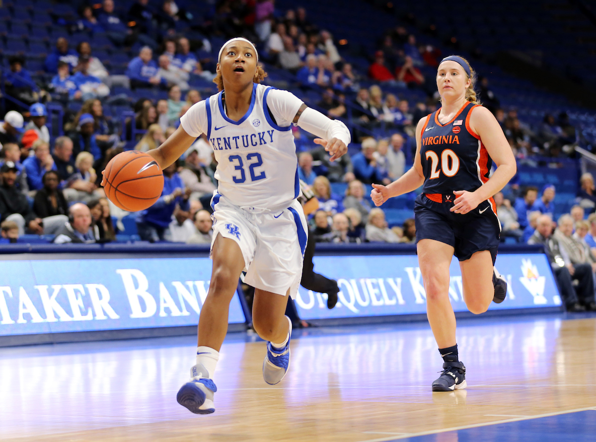Jaida Roper


Women's Basketball beats Virginia 63-51 at Rupp Arena on Thursday, November 15, 2018.

Photo by Britney Howard  | UK Athletics