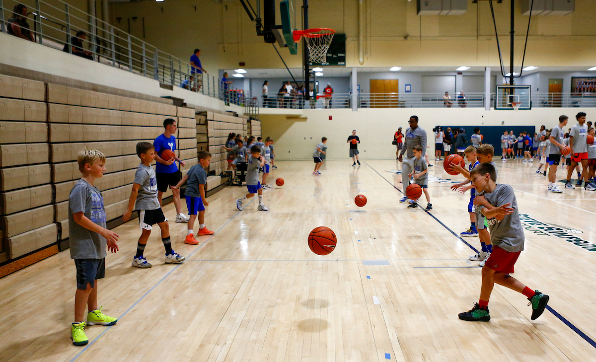 Kentucky men's basketball camp at South Oldham High School in Crestwood, Kentucky.

Photo By Barry Westerman | UK Athletics
