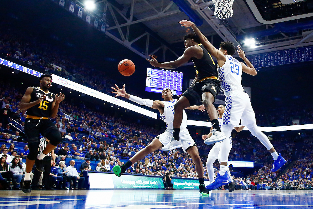 Defense.

UK men's basketball beat Winthrop University 87-74 on Wednesday, November 21, 2018.

Photo by Chet White | UK Athletics