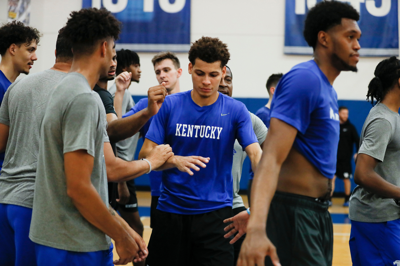Team. Kellan Grady.

Summer practice.

Photo by Chet White | UK Athletics