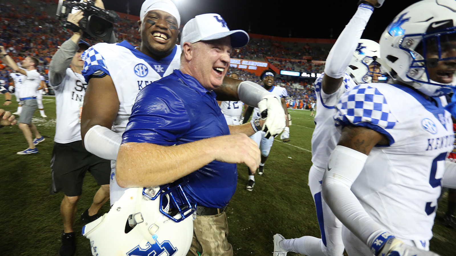 Stoops, Cats Preparing for Challenge of Florida