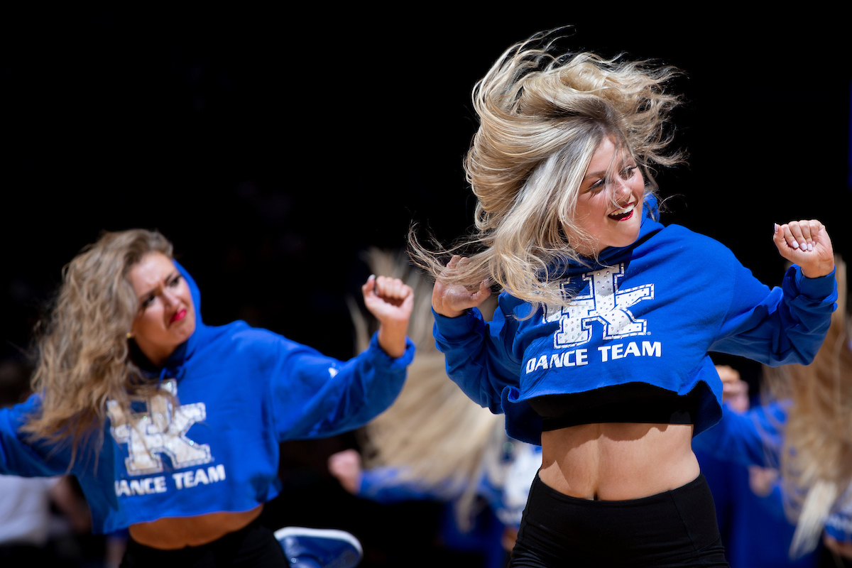 UK dance team. 

Kentucky beat Ohio University 77-59.

Photo By Barry Westerman | UK Athletics