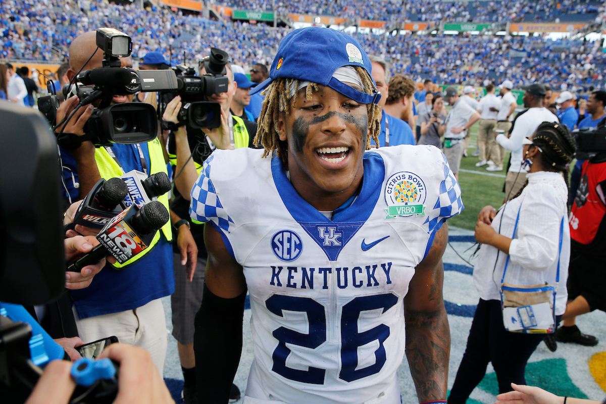 Benny Snell

The UK Football team beat Penn State 27-24 in the Citrus Bowl.

Photo by Michael Reaves | UK Athletics