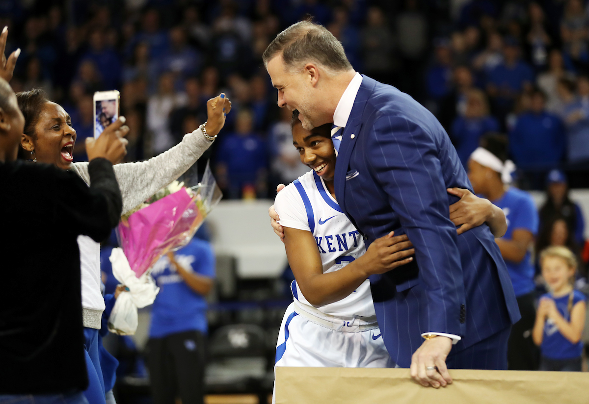 Taylor Murray, Matthew Mitchell

The UK Women's Basketball team beat LSU on Senior Day on Sunday, February 24, 2019.

Photo by Britney Howard | UK Athletics