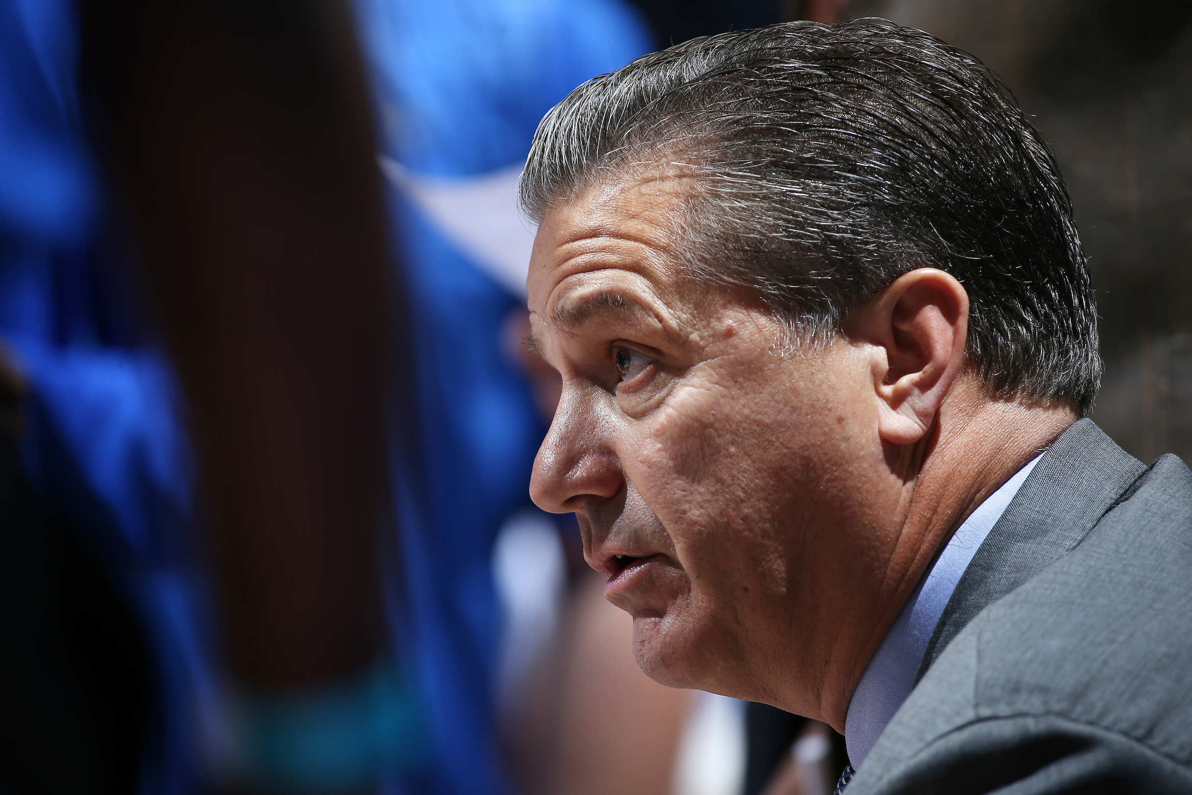 Calipari to Sign Copies of his New Book Prior to UK Football Game