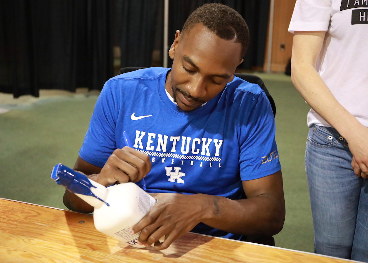 Marquis Teague.

Members of the 2012 national championship team at the 2019 Maker's Mark Bottle signing event.

Photo by Noah J. Richter | UK Athletics
