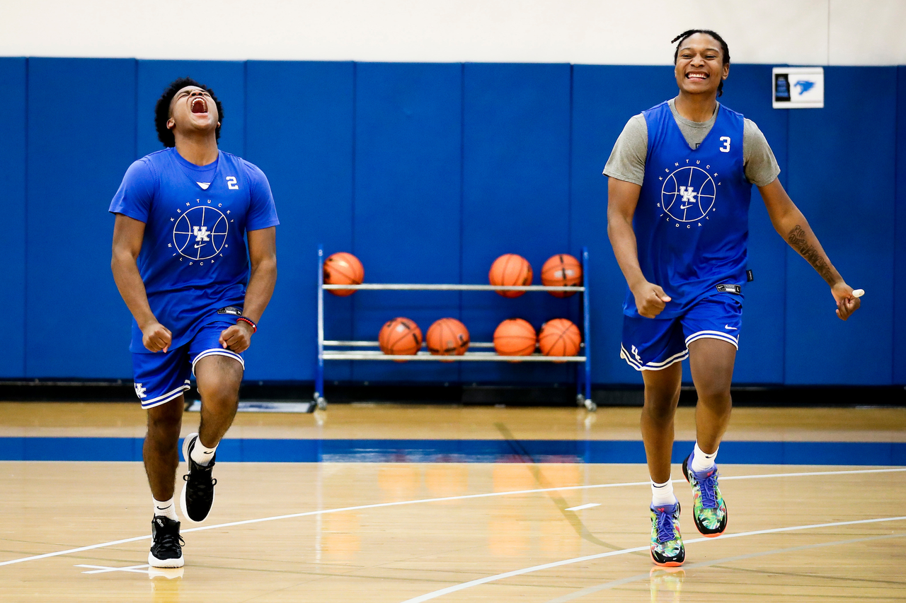 Sahvir Wheeler. TyTy Washington Jr.

First practice of the season.

Photos by Chet White | UK Athletics