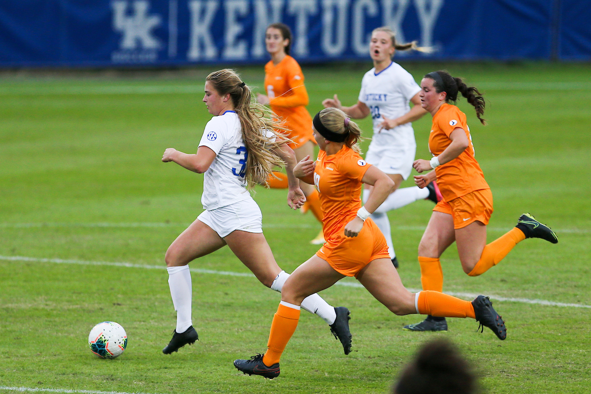 Jordyn Rhodes.

Kentucky ties Tennessee 1-1.

Photo by Hannah Phillips | UK Athletics