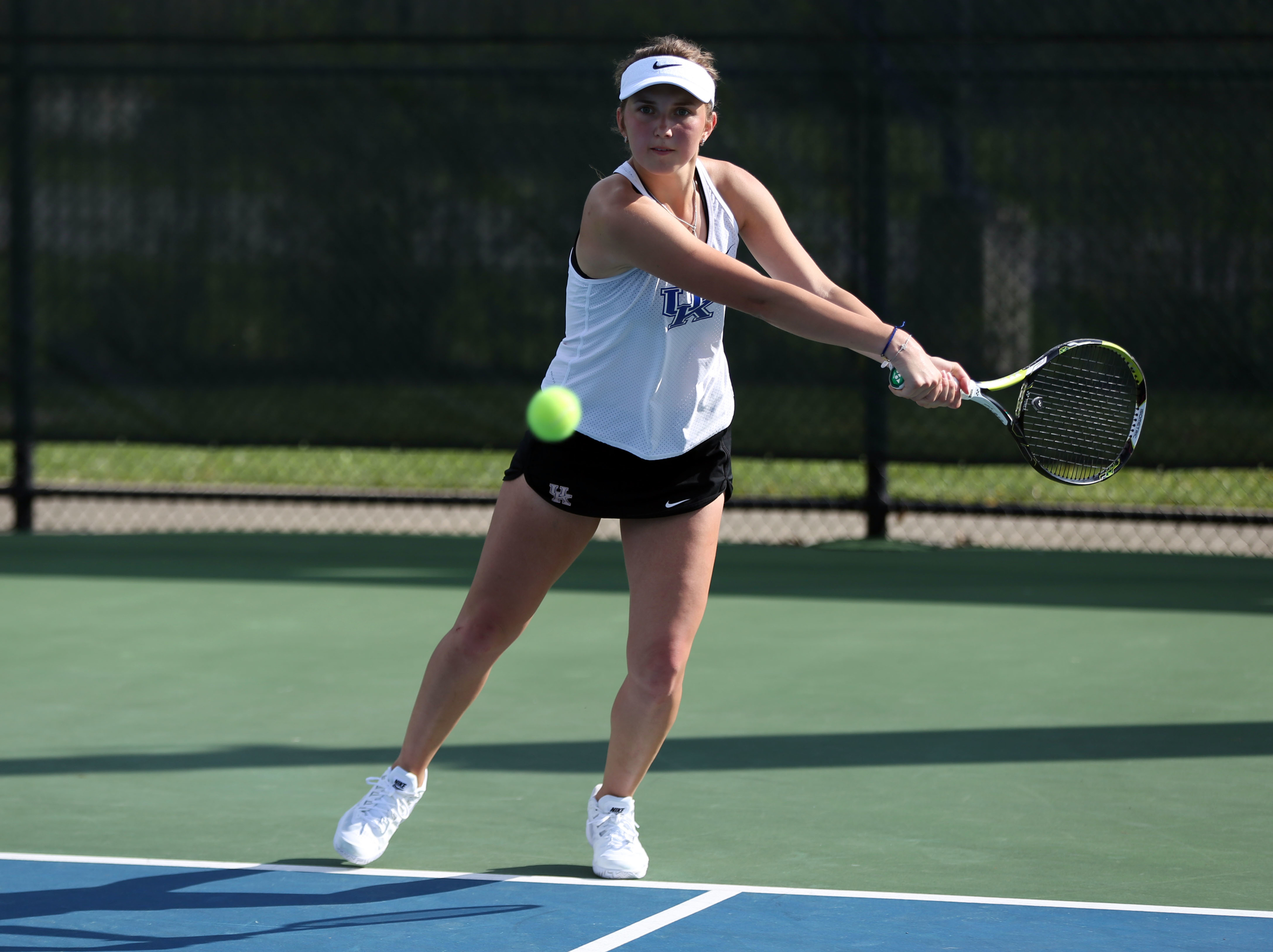 Women’s Tennis Completes First Day at ITA Regional Championships