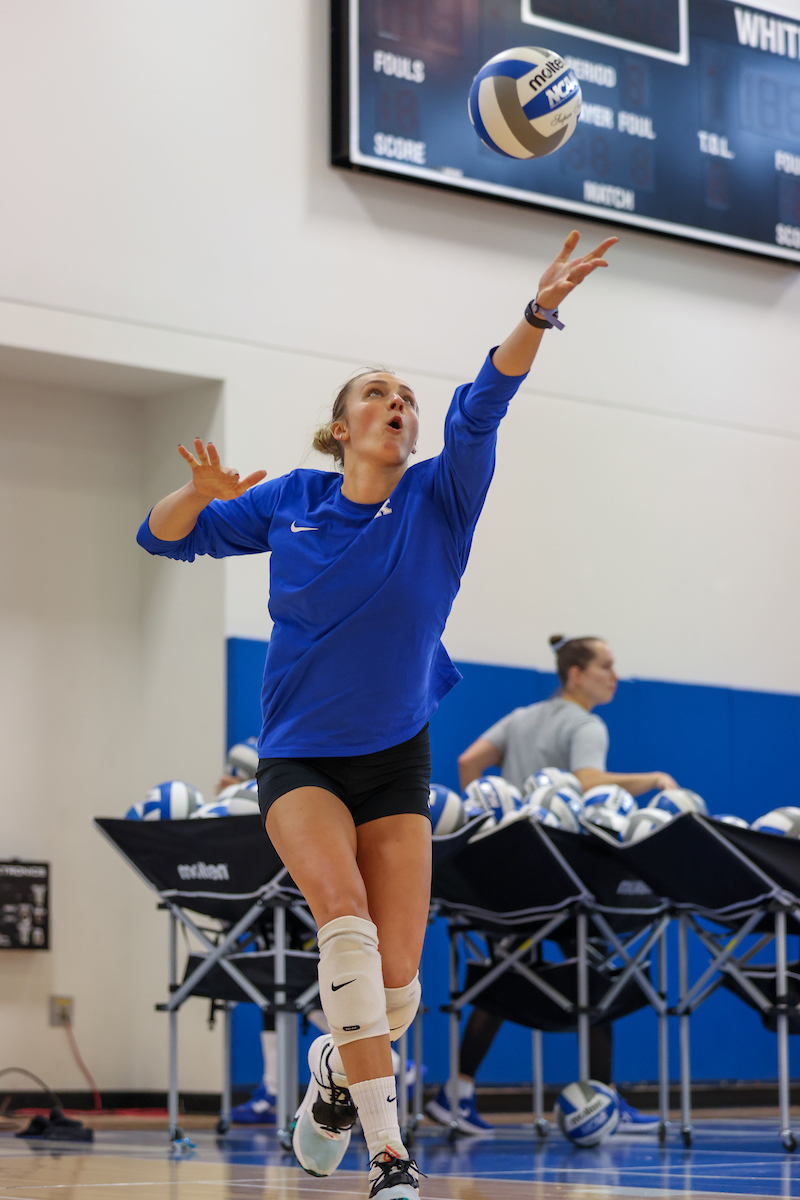 Volleyball Practice Photo Gallery (Aug. 14) UK Athletics