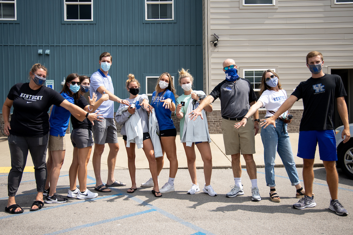 Group Photo. 

Volleyball SEC Championship Rings. 

Photo by Eddie Justice | UK Athletics