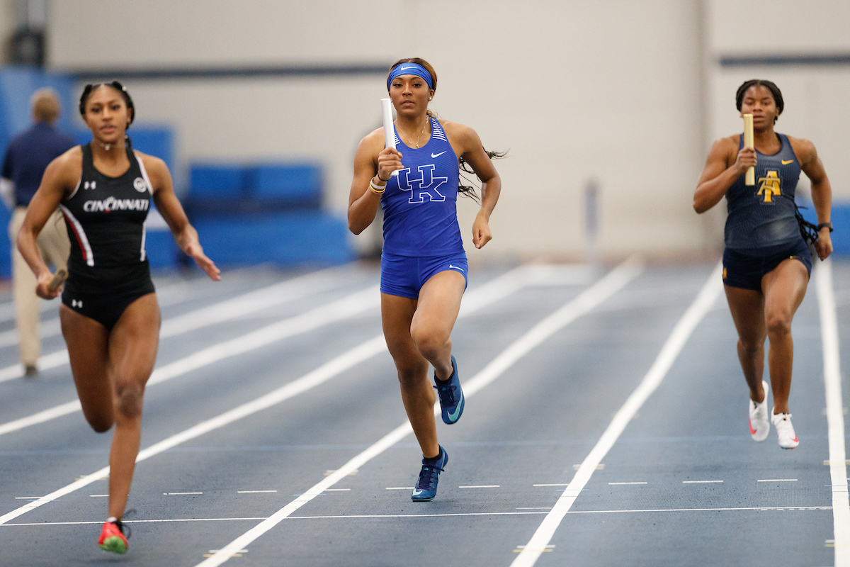 ANNIKA WILLIAMS.

Day two of the McCravy-Green Invitational in Lexington, Ky.

Photo by Elliott Hess | UK Athletics