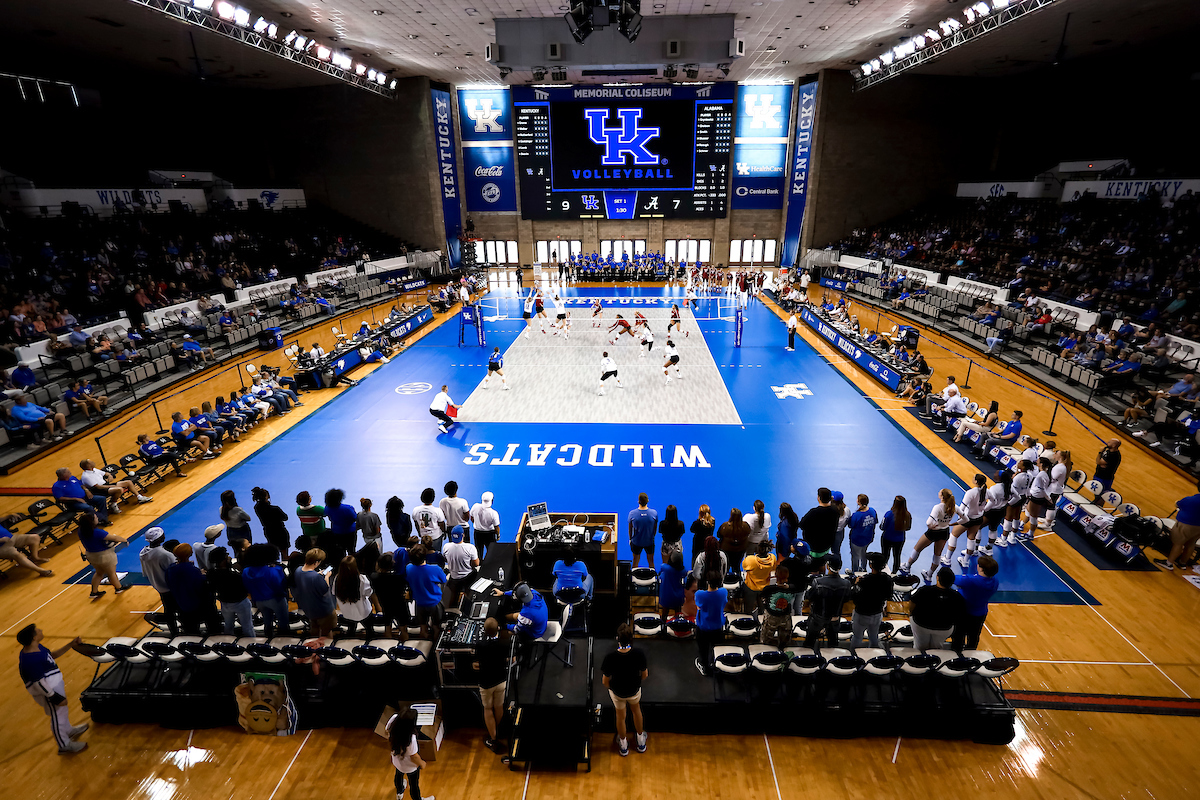 Kentucky Volleyball Announces Five Players Sign NLI’s with UK