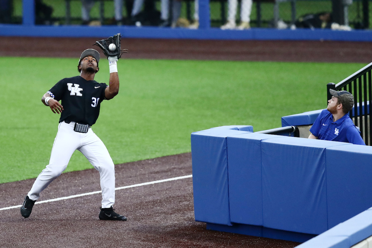 JAREN SHELBY.

Kentucky falls to Vanderbilt, 16-10.


Photos by Elliott Hess | UK Athletics