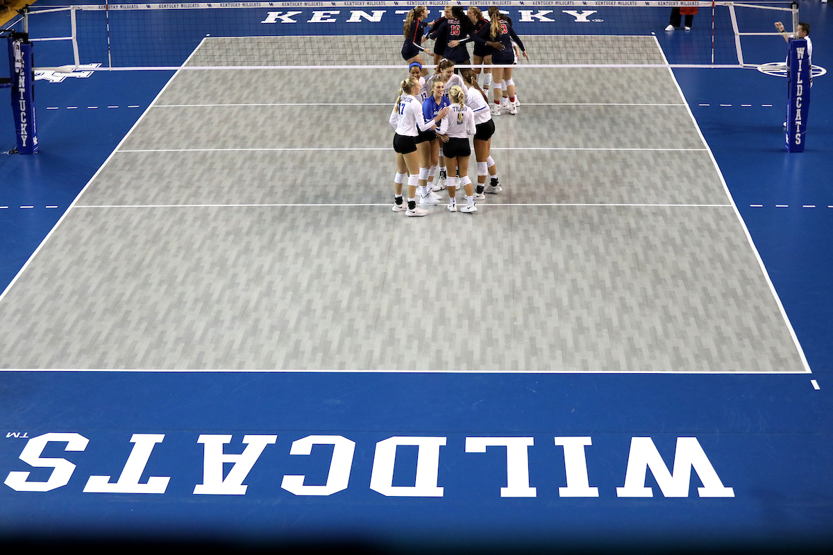 The University of Kentucky volleyball team defeats Ole Miss.

Photo by Quinn Foster