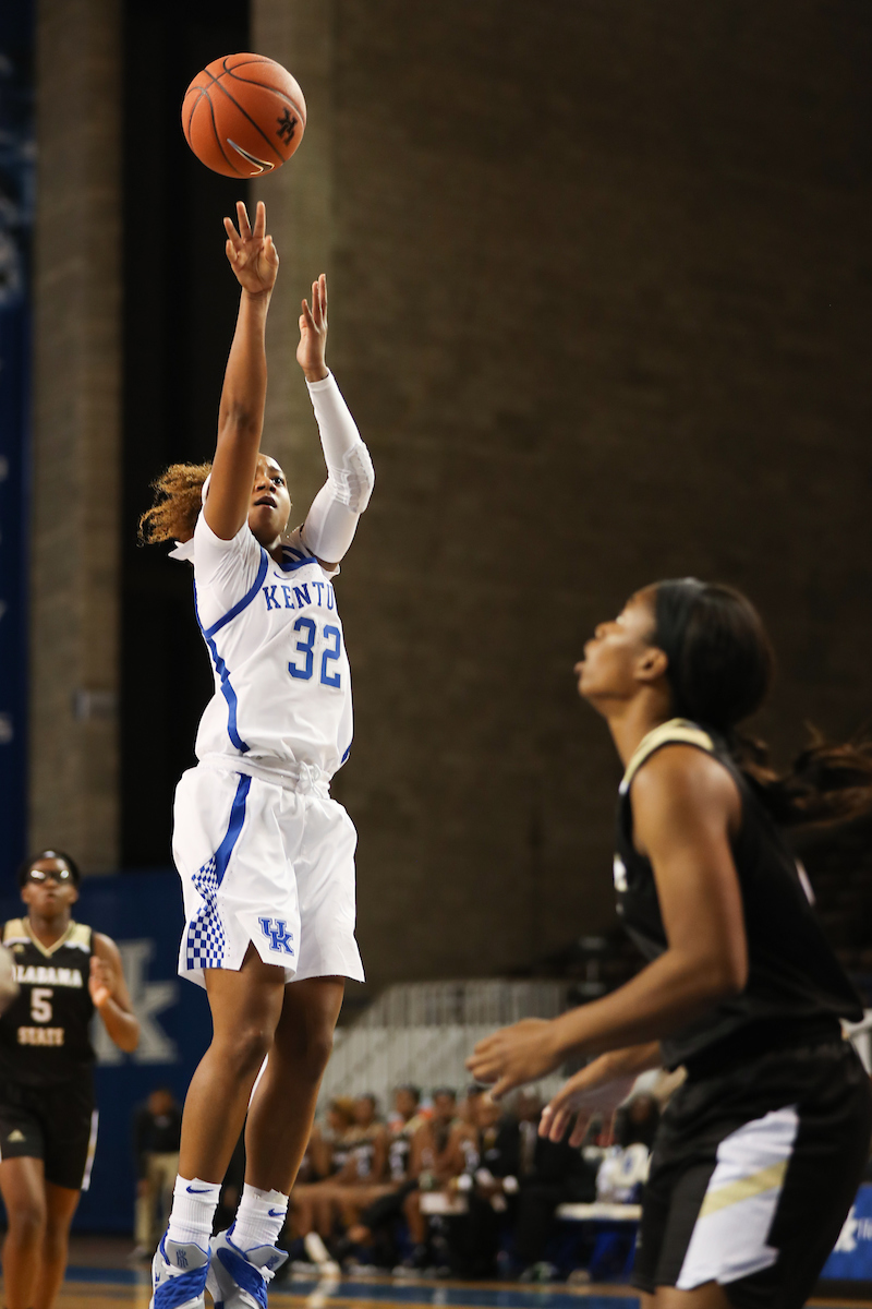 Jaida Roper

UK Women's Basketball beats Alabama State on Wednesday, November 7, 2018 .

Photo by Eddie Justice  | UK Athletics