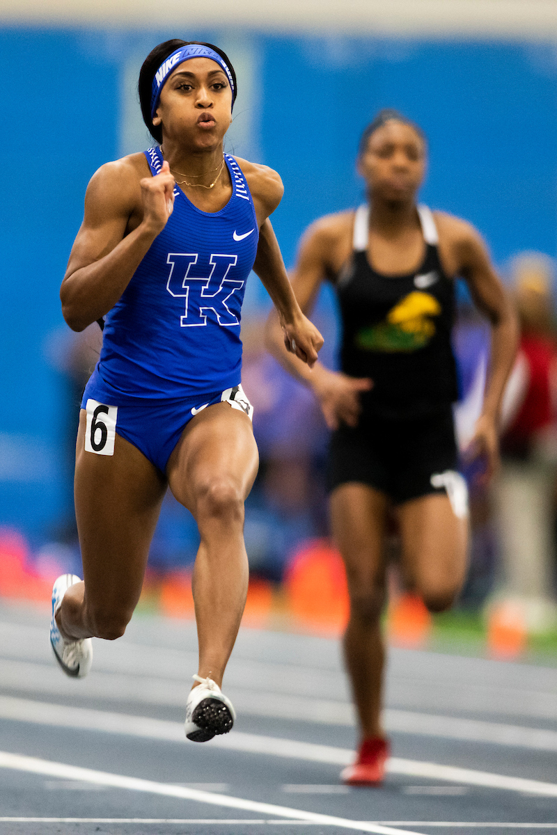 Celera Barnes.

Jingle Bells Open.


Photo by Chet White | UK Athletics