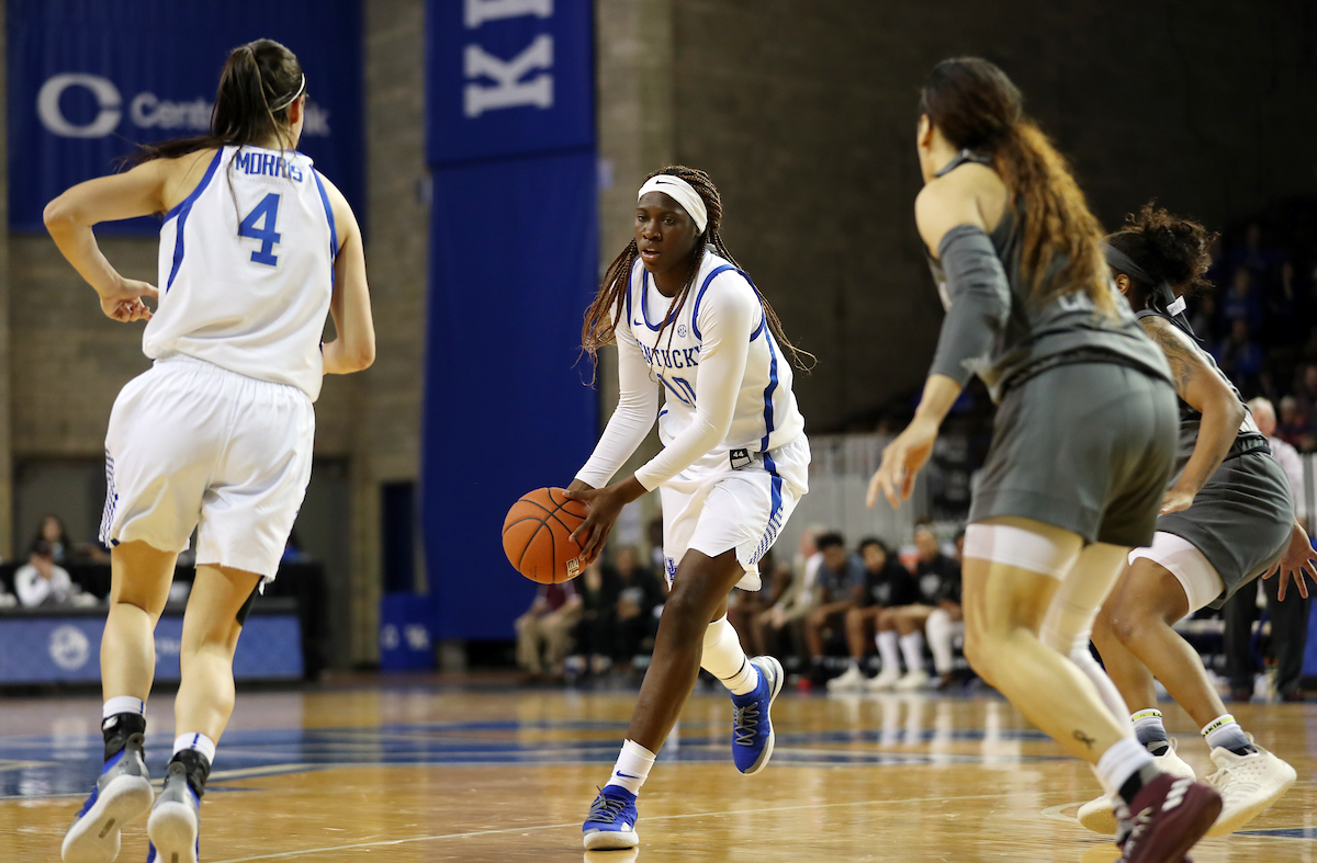 Rhyne Howard

The UK women's basketball team falls to Texas A&M on Thursday, November 28, 2019.

Photo by Britney Howard | UK Athletics