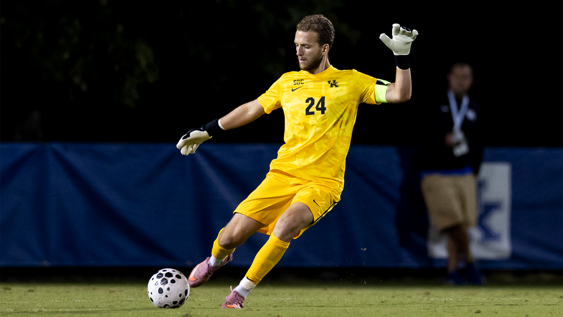 Sebastian Conlon Named to 2025 Hermann Midseason Watchlist