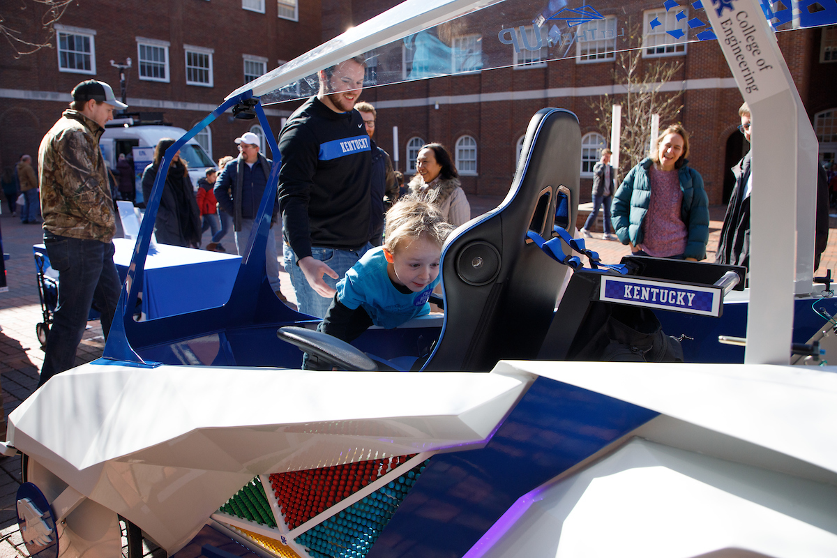 Luke Fortner. Engineers Day 2020.

Photo by Elliott Hess | UK Athletics