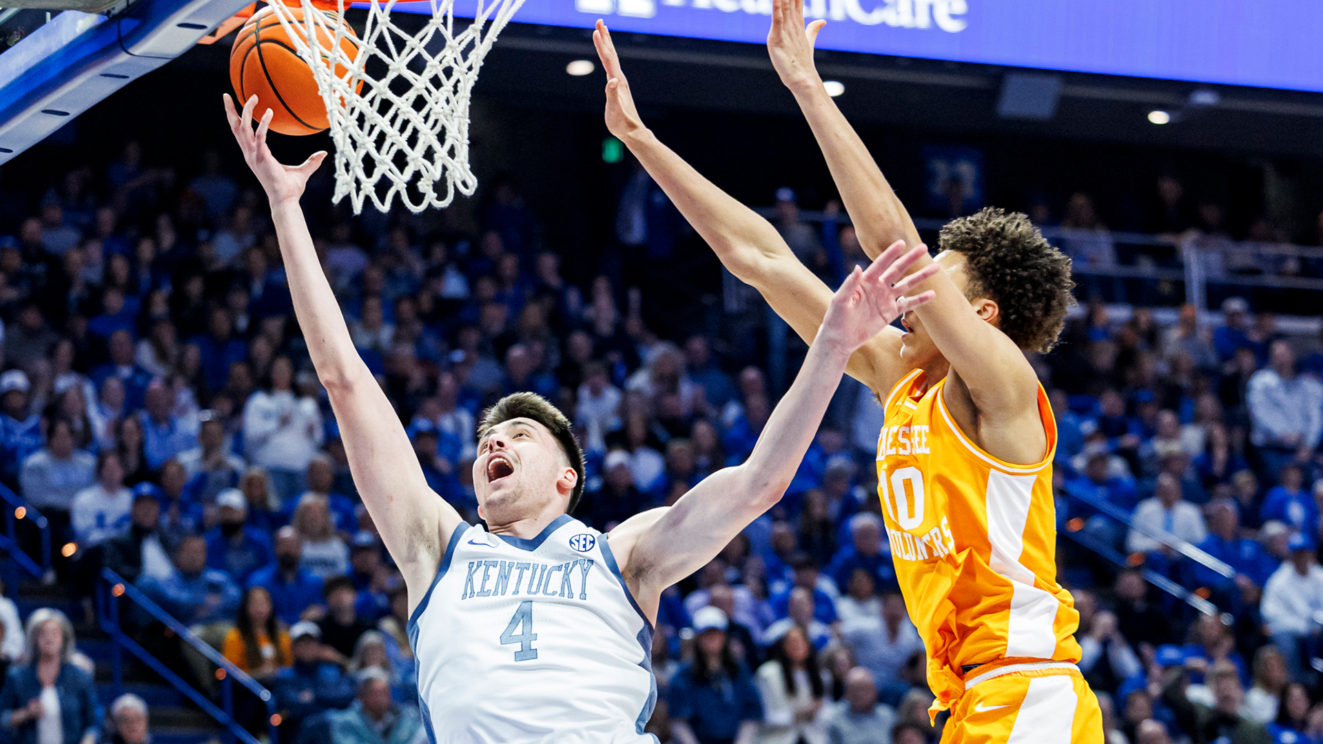 Highlights: Kentucky 74, Tennessee 71