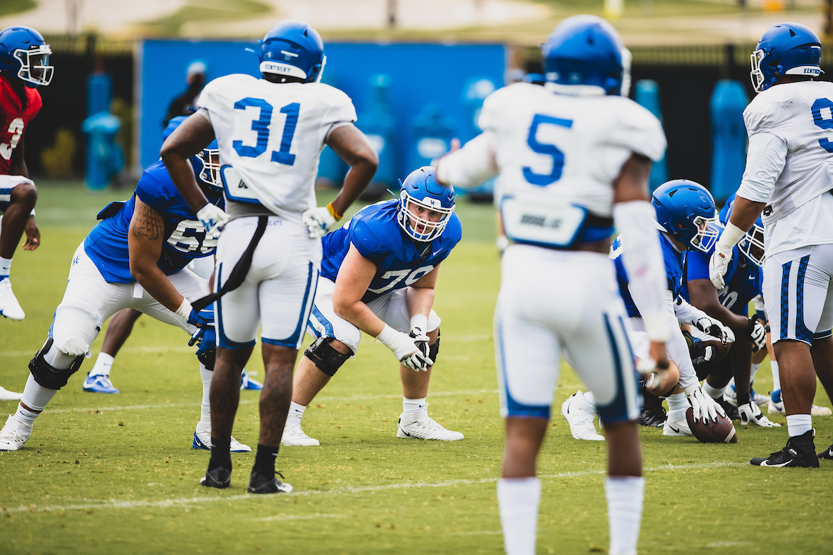 Luke Fortner

UK Football Preseason Practice 2020

Photo by Jacob Noger - UK Football