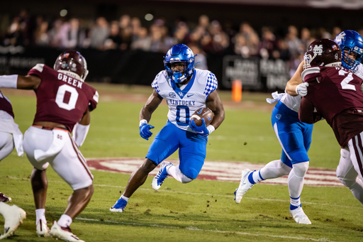 Kavosiey SmokeKentucky falls to Mississippi State 31-17Photo by Jacob Noger | UK Athletics