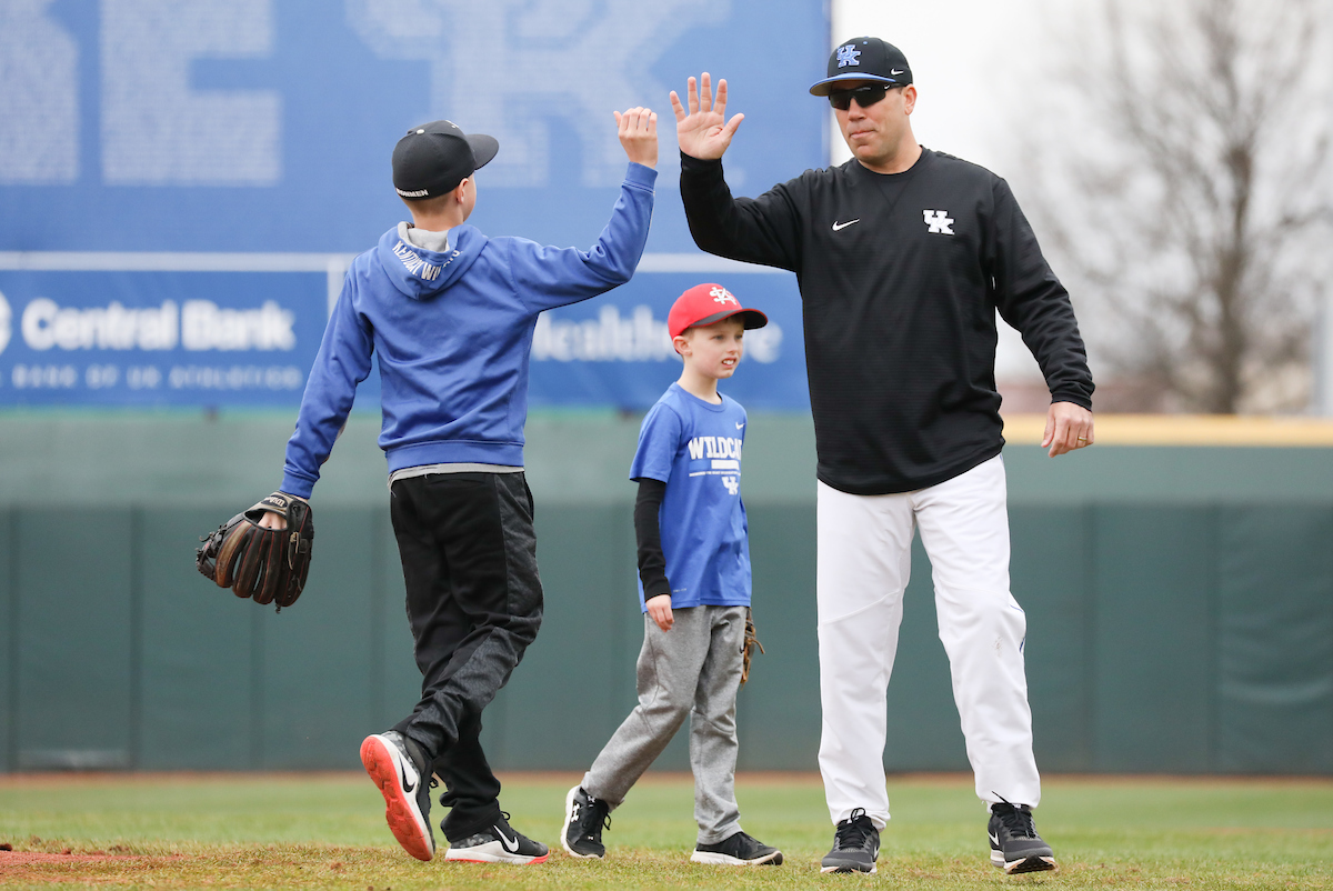 The University of Kentucky baseball team beats Oakland 15-6 on Sunday, February 25, 2018 at Cliff Hagen Stadium in Lexington, Ky.

Photo by Elliott Hess | UK Athletics