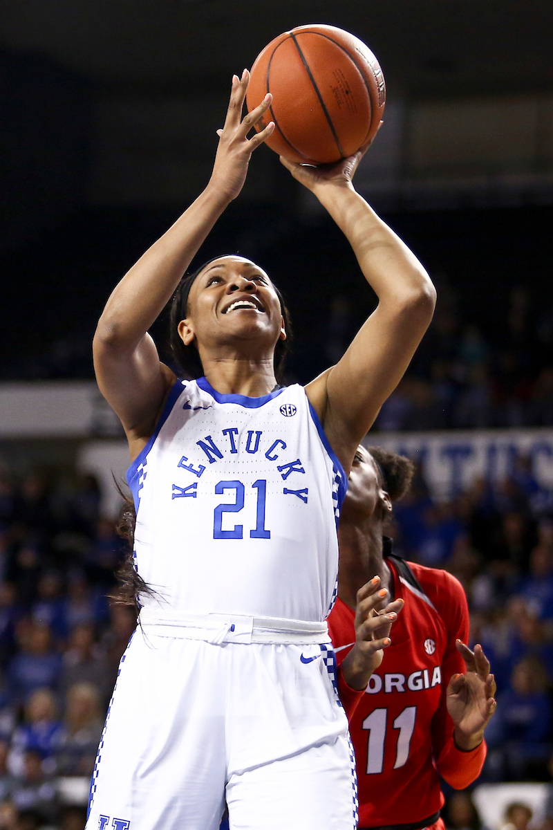 Ogechi Anyagaligbo.

Kentucky beat Georgia 88-77.

Photo by Hannah Phillips | UK Athletics