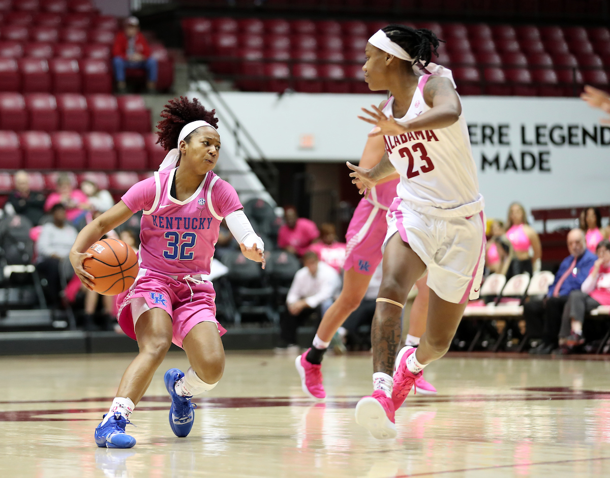 Jaida Roper

The UK Women's Basketball team beat Alabama.
Photo by Britney Howard | UK Athletics