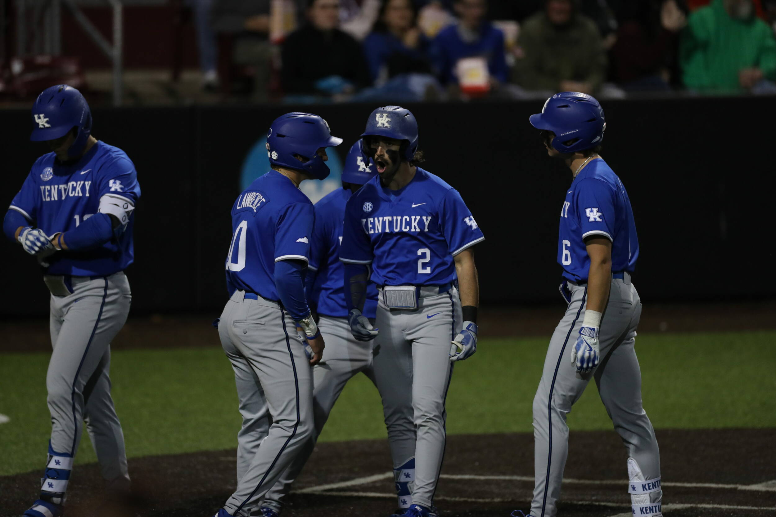 Sweet 16: No. 23 Kentucky Thrashes EKU for Ninth Straight Victory