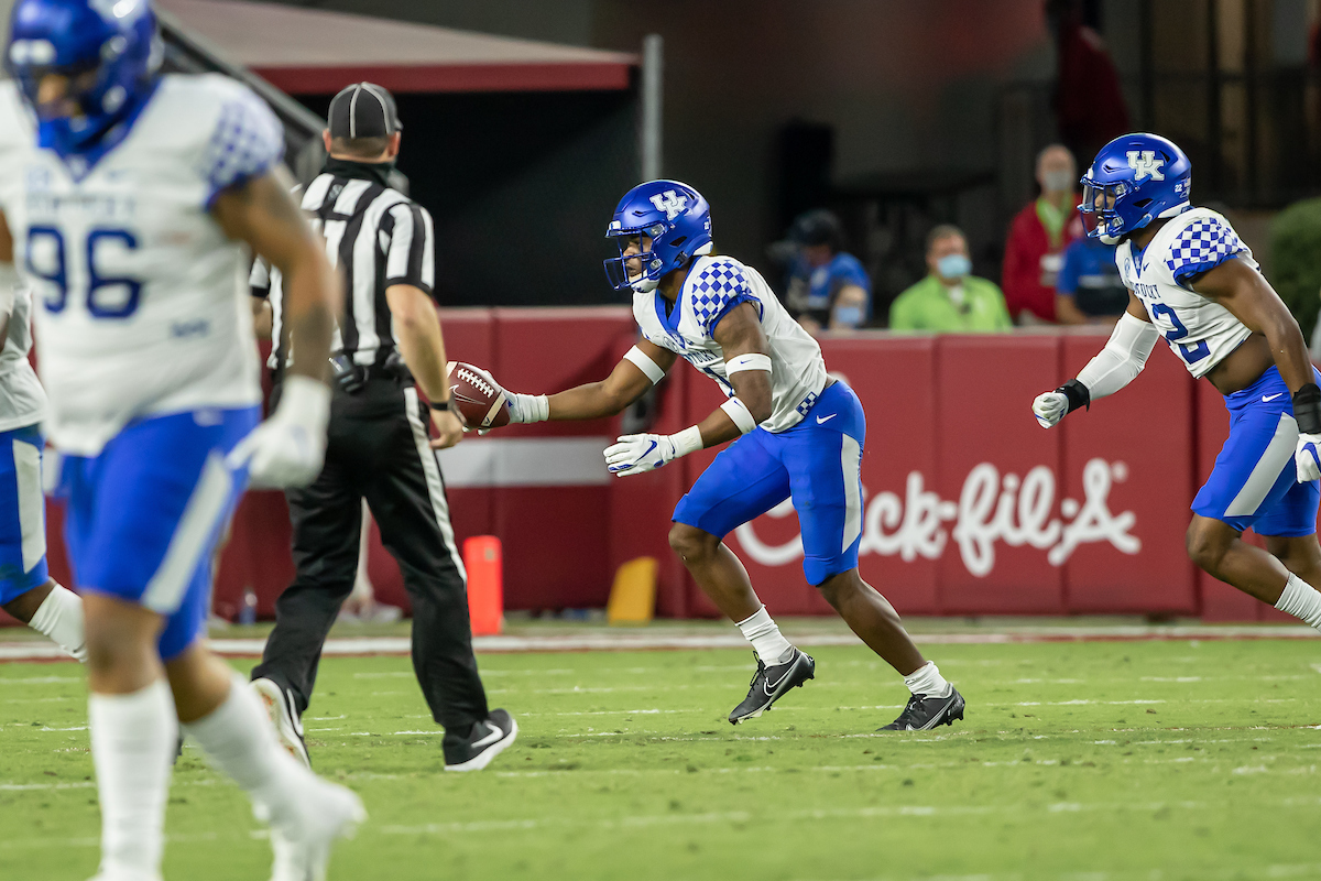 Kelvin Joseph

Alabama defeats Kentucky 63-3

Photo By Brian Moriarty | UK Football