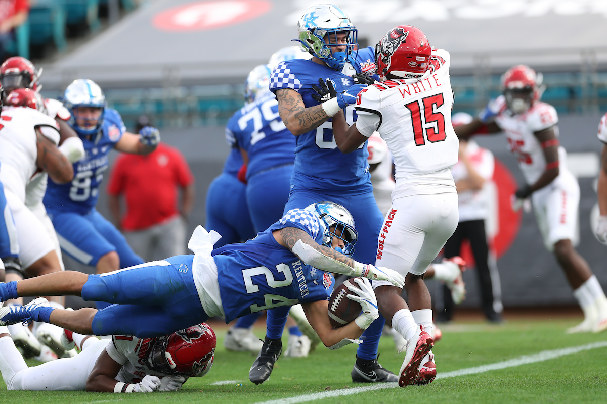 CHRIS RODRIGUEZ JR.

Kentucky beats NC State, 23-21, to win the TaxSlayer Gator Bowl.

Photo by Elliott Hess | UK Athletics