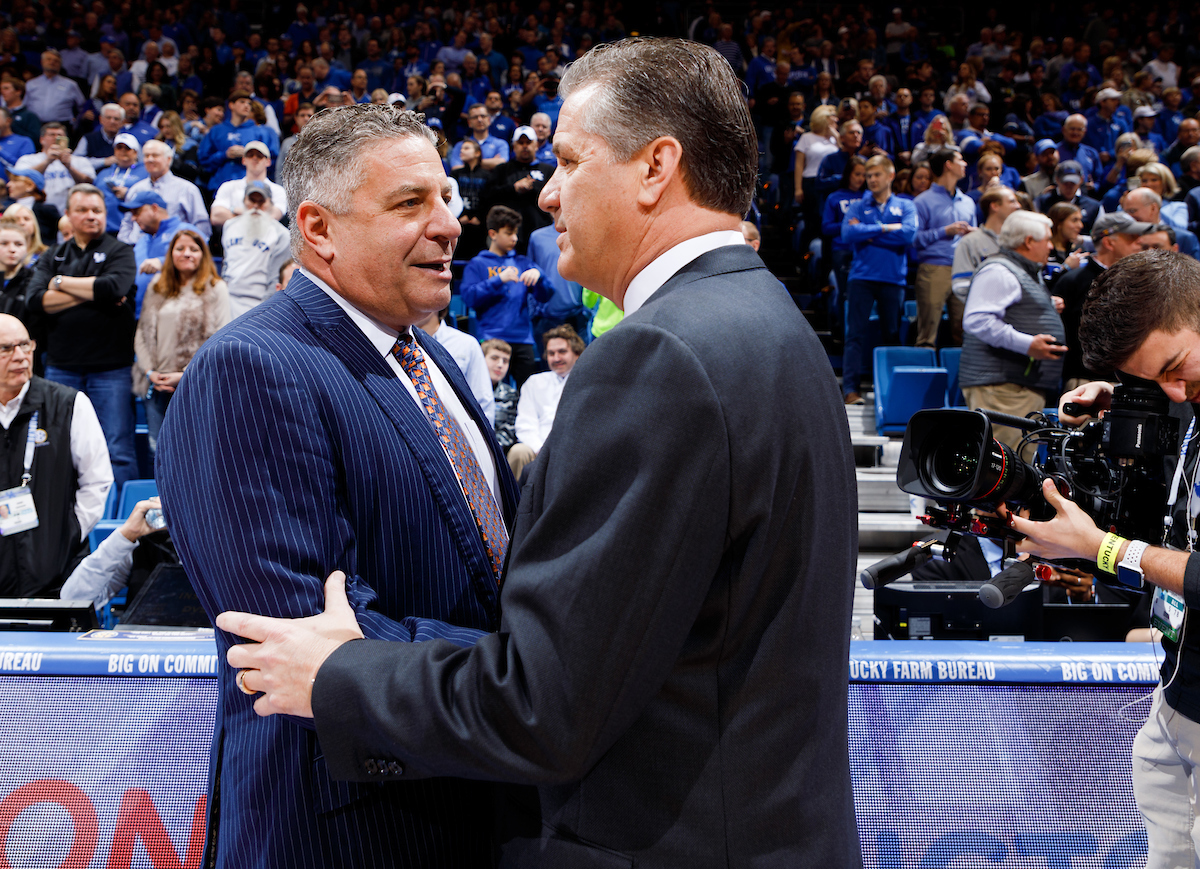 Coach Calipari. Bruce Pearl.


Kentucky beats Auburn, 80 - 53.

Photo by Elliott Hess | UK Athletics