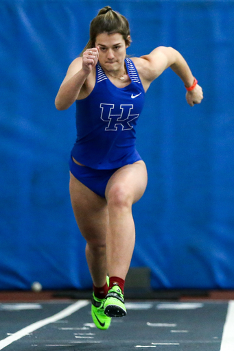 Carly Hinkle. 

Day two of Rod McCravy Memorial. 

Photo by Eddie Justice | UK Athletics