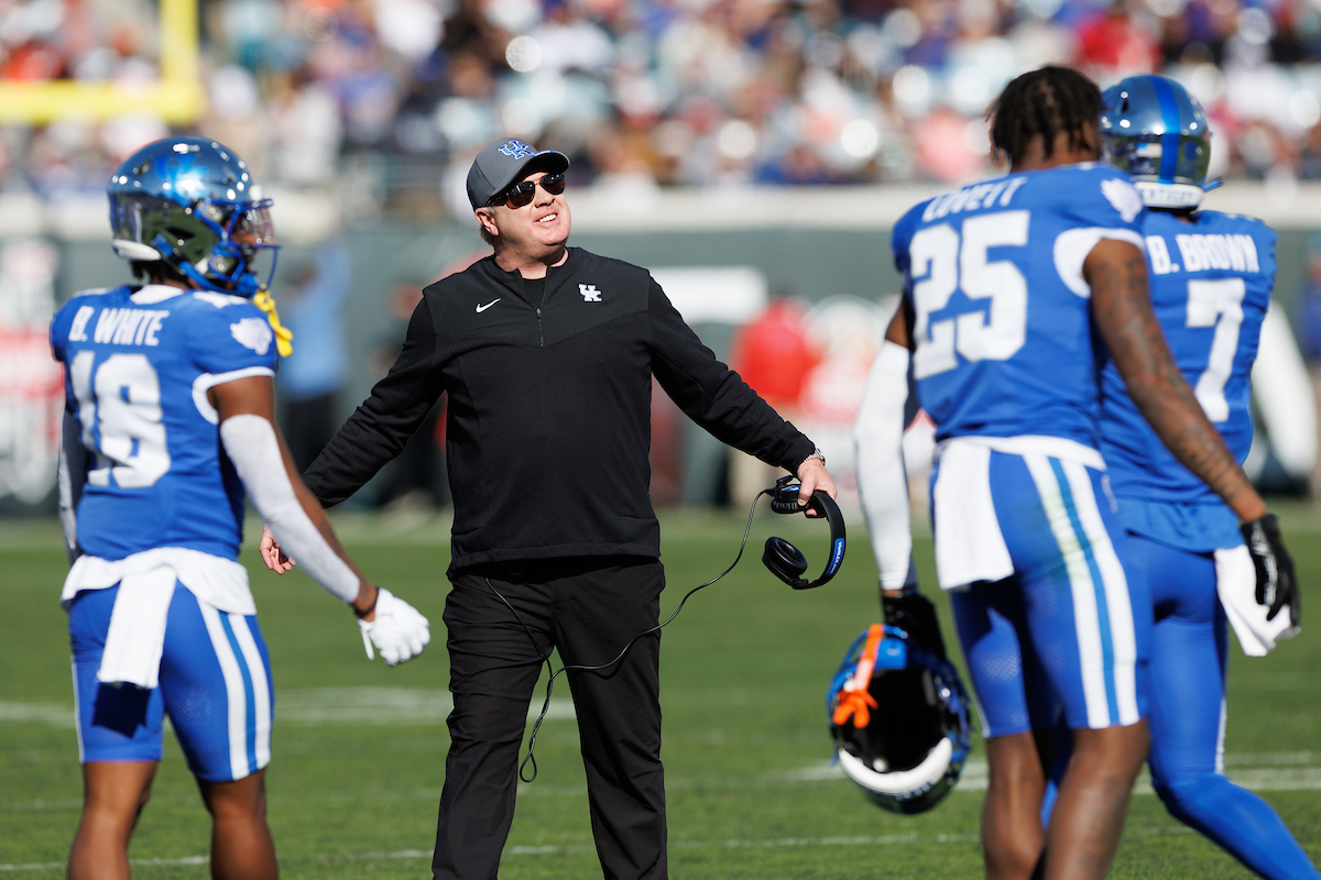 Video: Coach Stoops Post-Blue/White