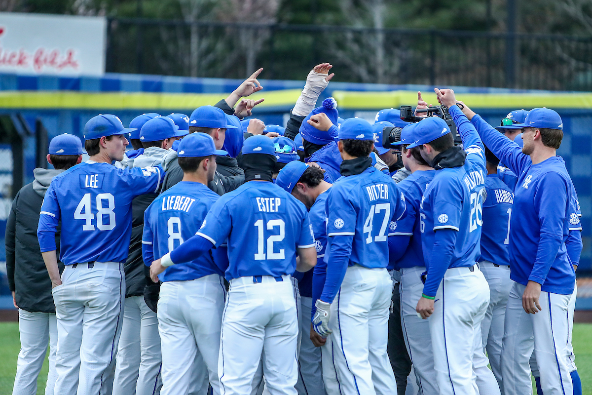 Team.

Kentucky loses to Georgia 2-4.

Photo by Sarah Caputi | UK Athletics