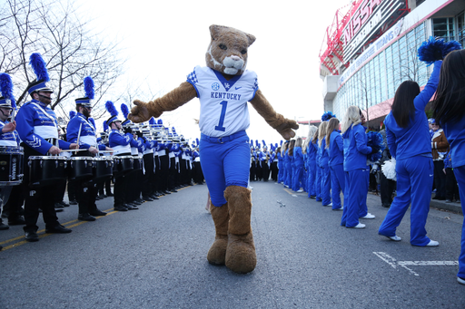 

A behind the scenes look at UK's 2017 Music City Bowl week in Nashville, TN.

Photo by Chet White | UK Athletics