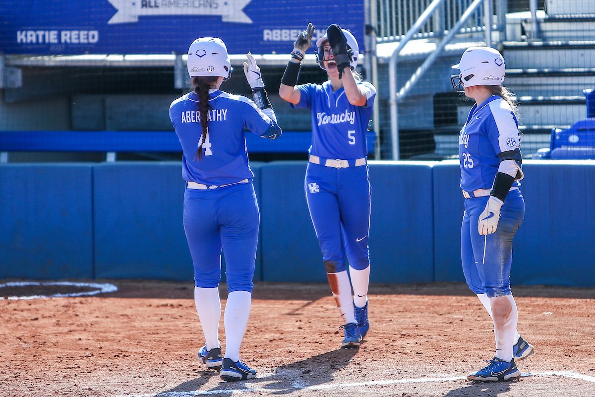 Tatum Spangler and Renee Abernathy.

Kentucky defeats Ohio 16-8.

Photo by Sarah Caputi | UK Athletics