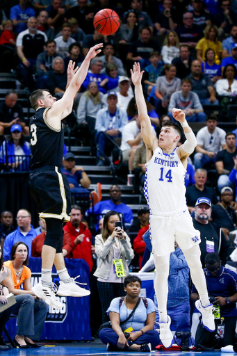 Tyler Herro. Defense.

Kentucky beat Wofford 62-56.


Photo by Chet White | UK Athletics