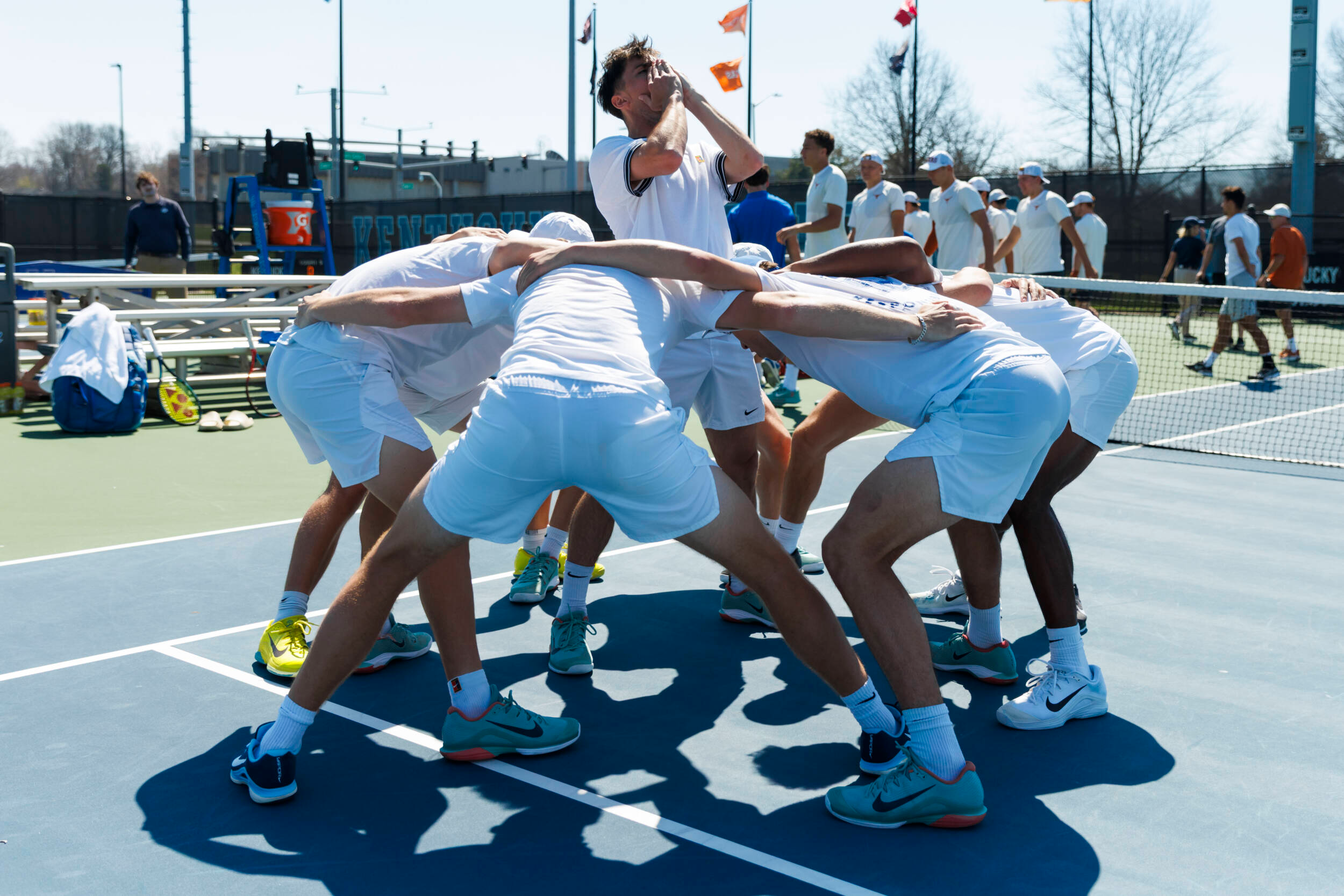 Cats Upset No. 17 Vanderbilt, Sweep Music City Doubleheader